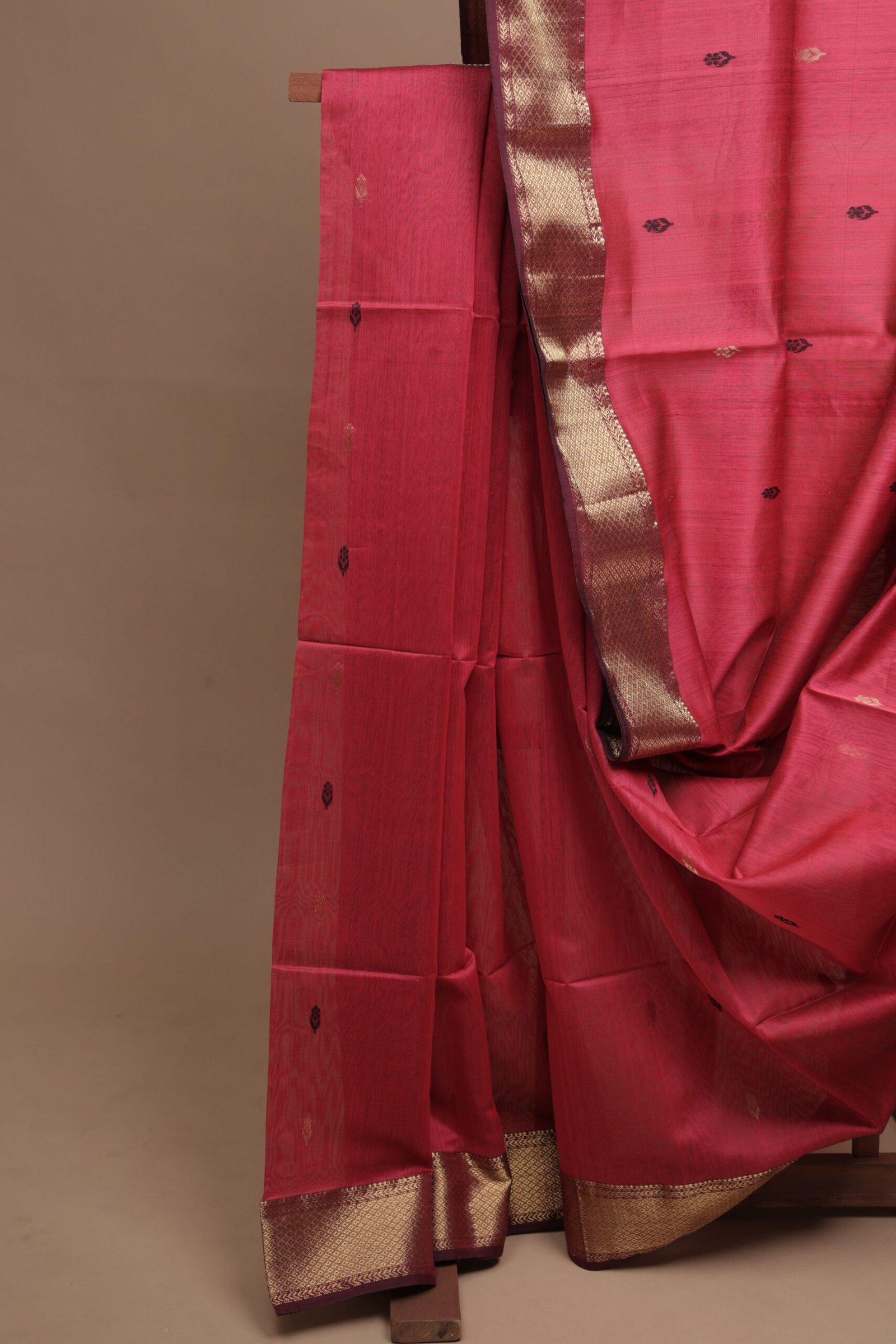maheshwari saree (1053) maheshwari saree (1053)