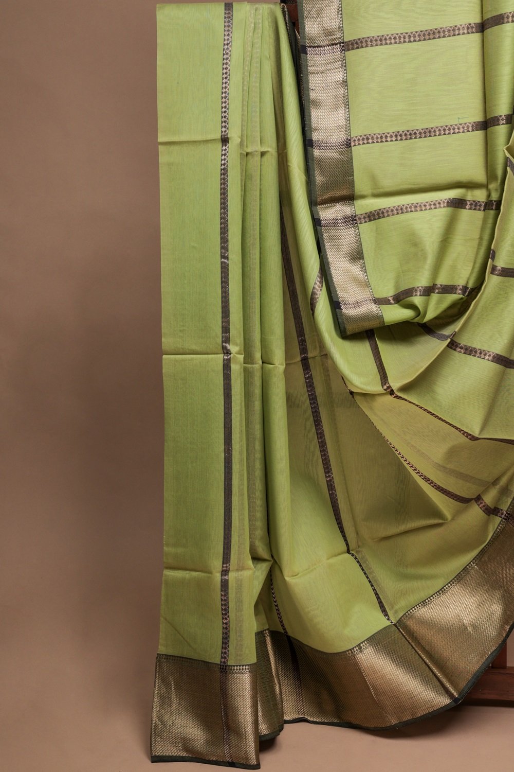 maheshwari saree (1055) maheshwari saree (1055)